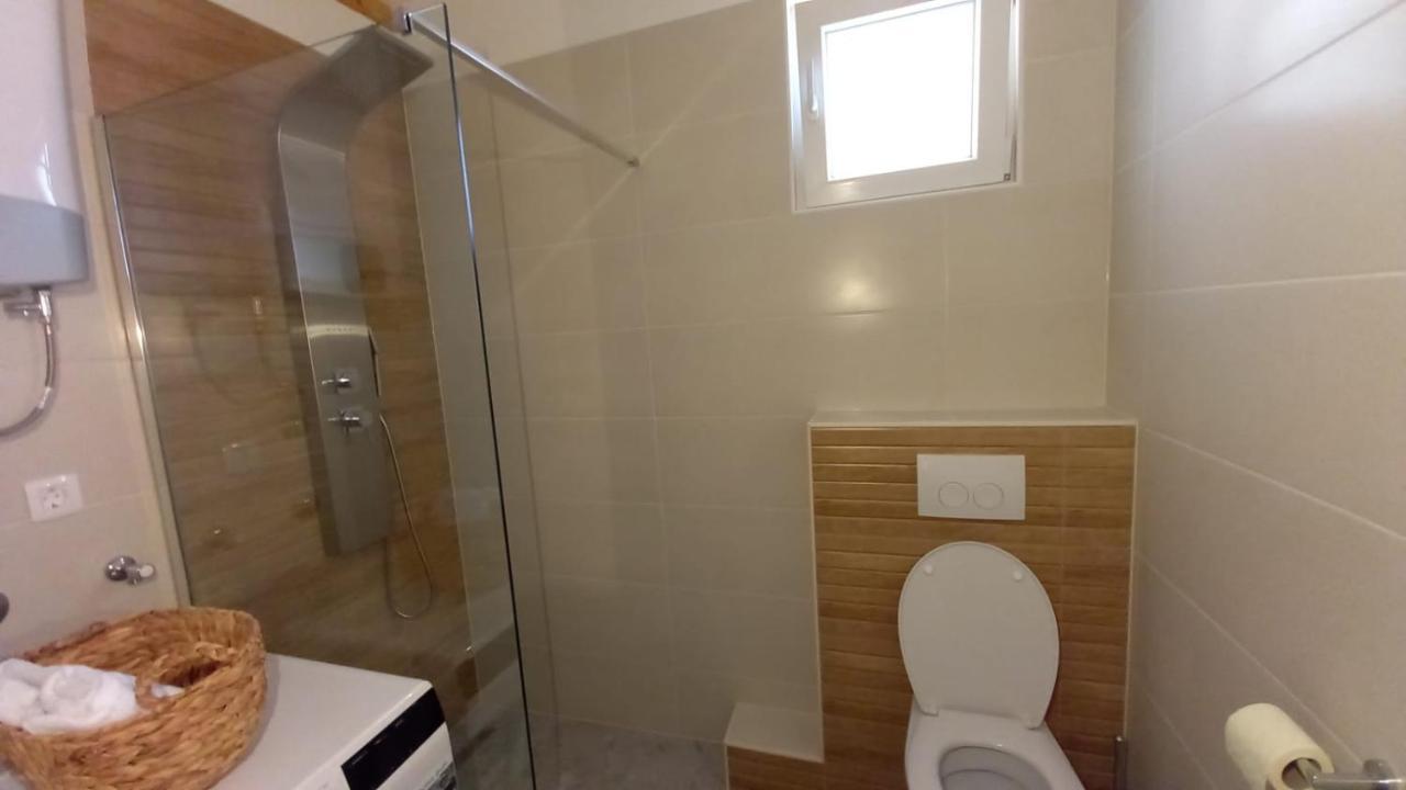 Seaview Suites Ondina Komiza Luaran gambar